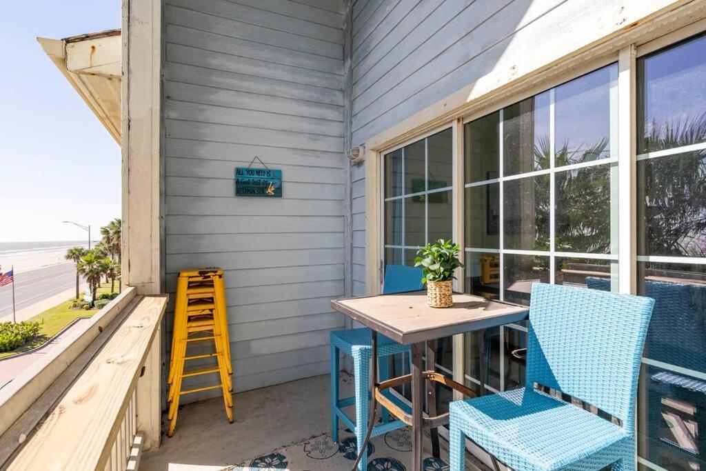 Apartament Oceanfront At The Dawns Galveston Zewnętrze zdjęcie