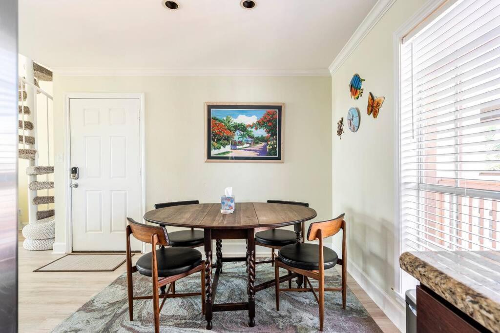Apartament Oceanfront At The Dawns Galveston Zewnętrze zdjęcie